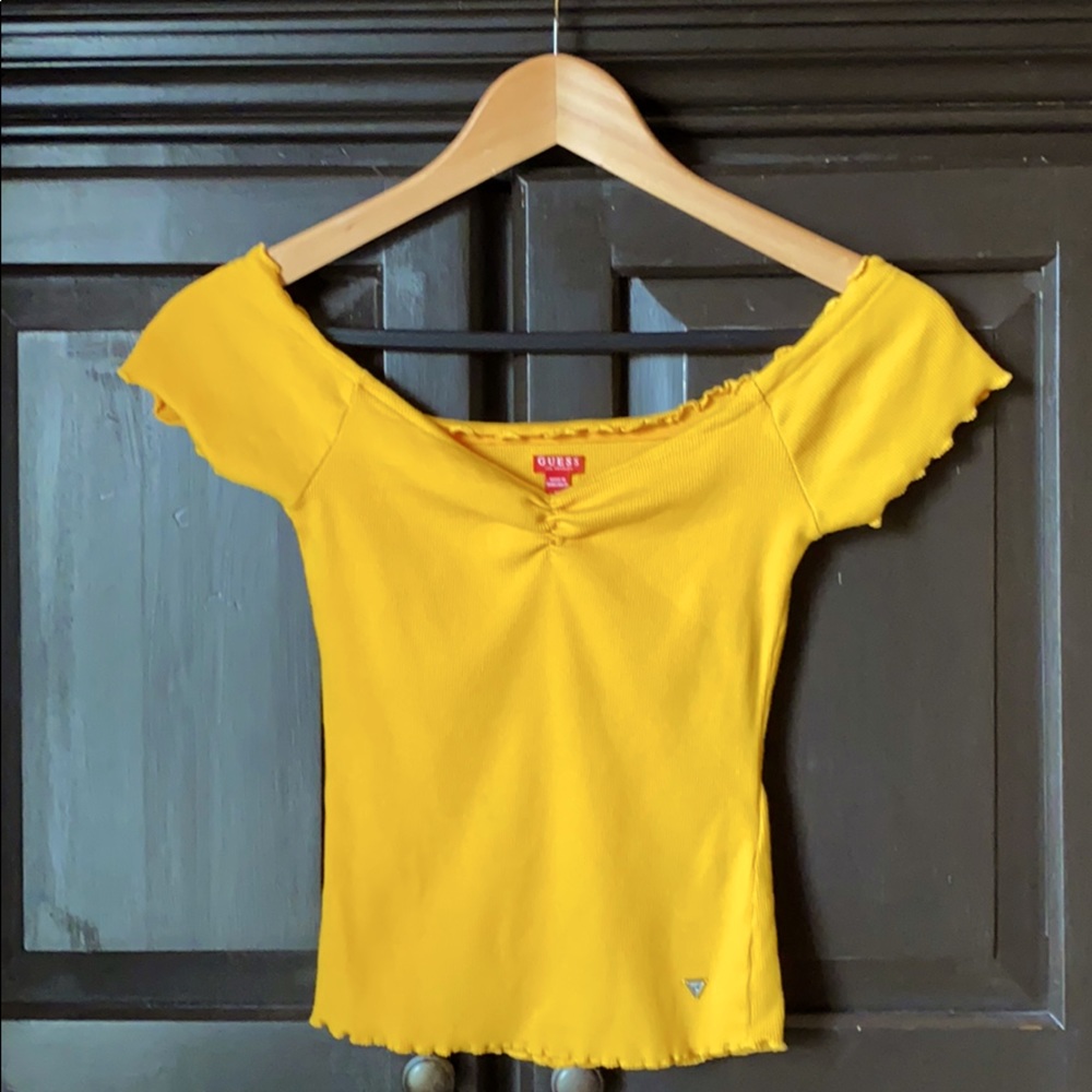 Women’s Guess Top